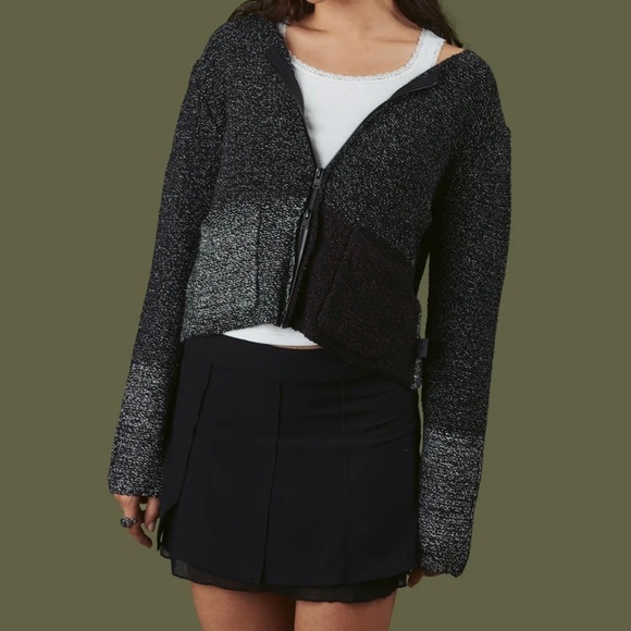 Unif Black Gray Colorblock Puzzle Sweater Cardigan Sz M Fall - Picture 1 of 8